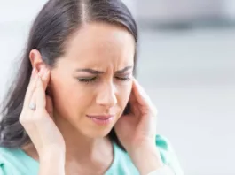 Image of a woman suffering from Pulsatile Tinnitus