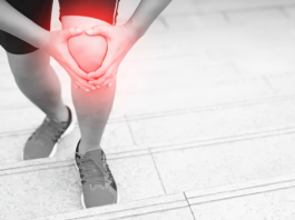 A woman with knee pain and inflammation due to osteochondritis dissecans