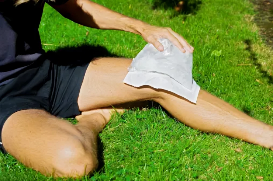 Use of ice pack to reduce pain